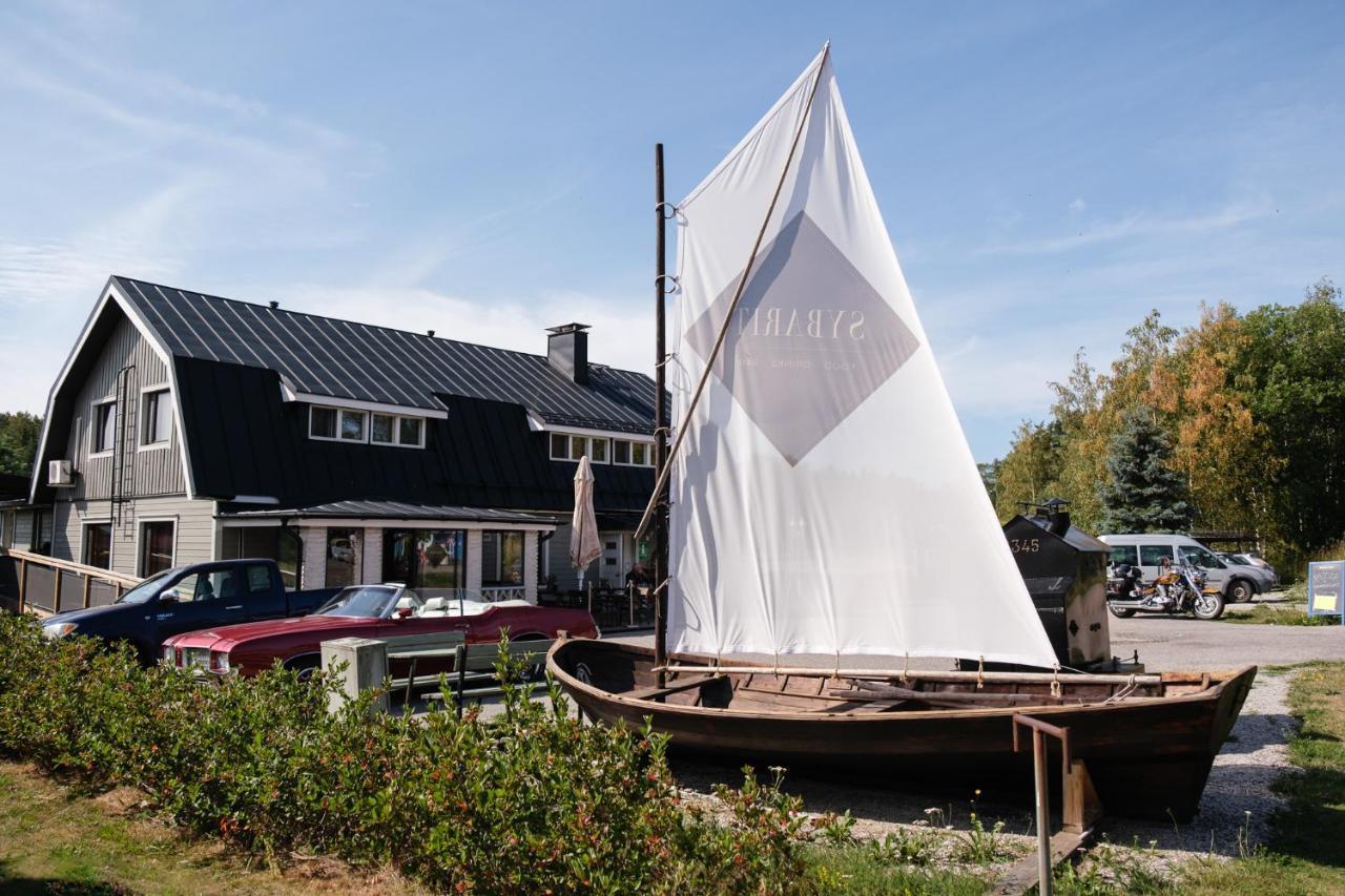 Bed & Breakfast Restaurang Sybarit Houtskar Exterior photo